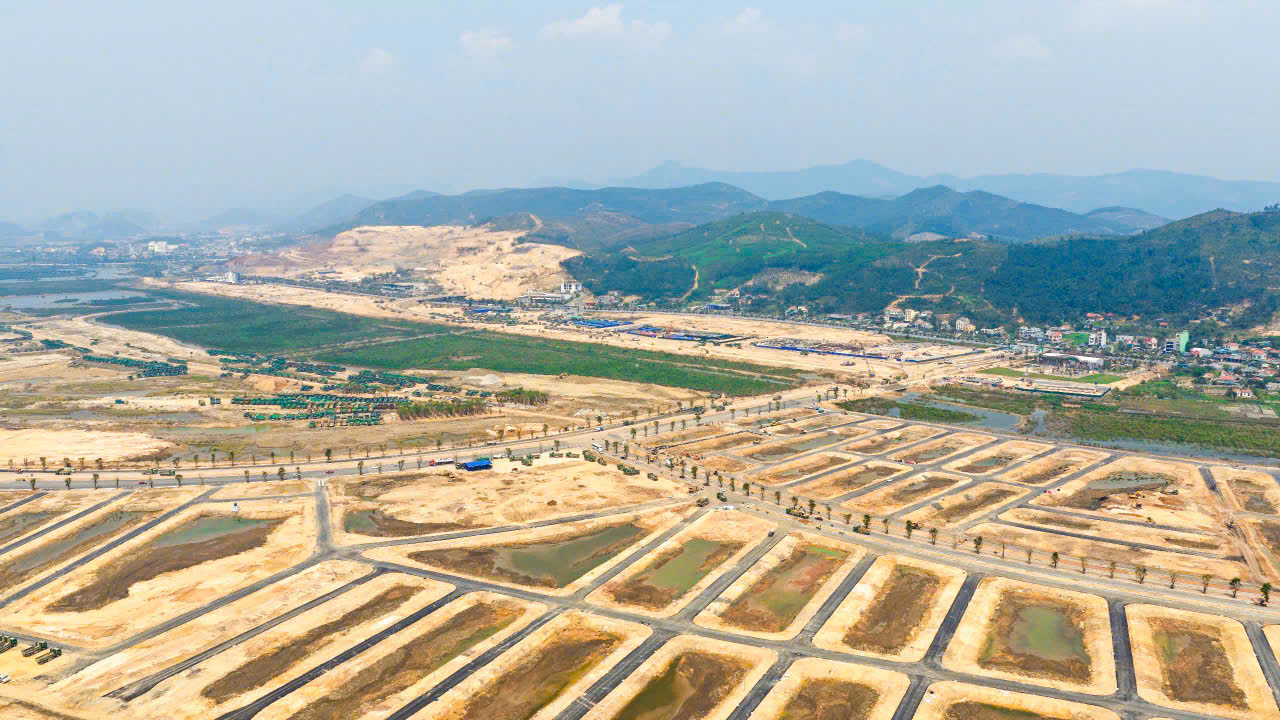 Bán nhà liền kề 60m2 Phận Khu châu Mỹ Vinhomes Hạ Long Xanh