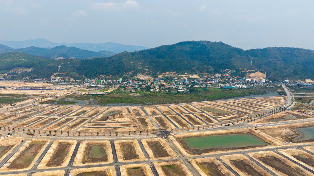 Bán nhà liền kề 96m2 Phân Khu Châu Mỹ Vinhomes Global Gate Hạ Long Xanh